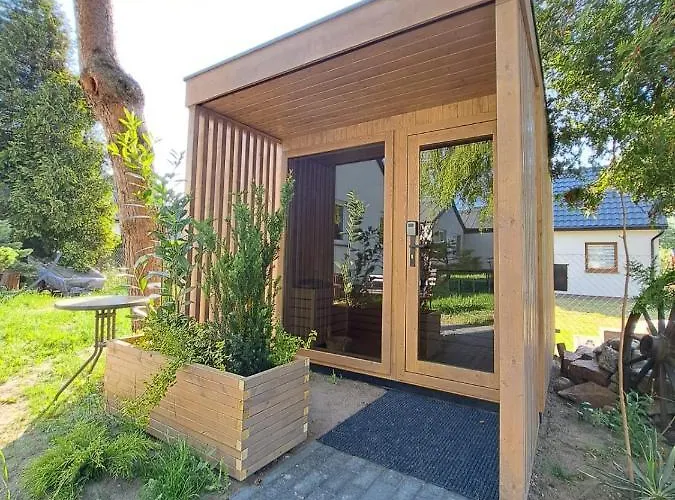 Semesterbostad Kajuta *